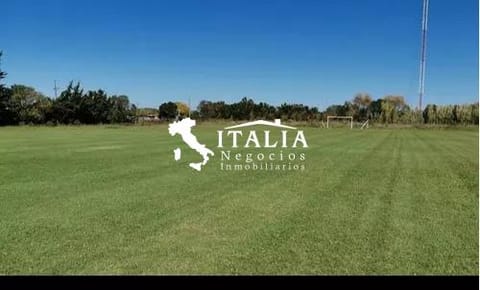 Complejo De Futbol 7 Con 3 Canchas En 5 Hectareas