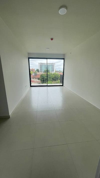 Alquiler en Ykua Sati: Moderno Departamento 2 dorm
