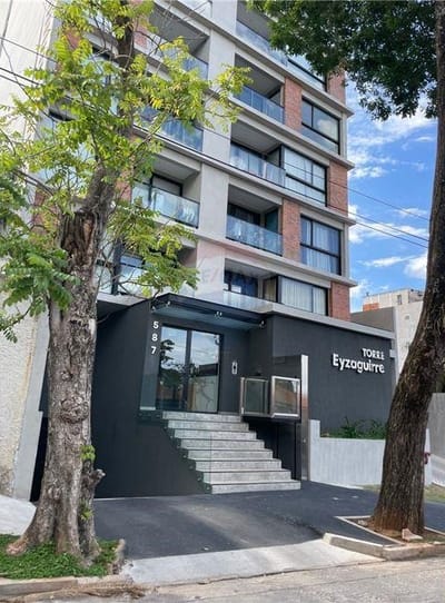 Vendo Depto. Amoblado 2 dormitorios + 2 cocheras en Villa Morra