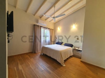 DÚPLEX TOTALMENTE AMOBLADO CON PISCINA - Loma Merlo (Zona Rakiura)