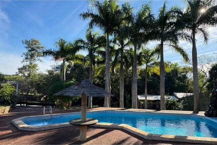 CASA PREMIUM EN LAS SERRANIAS DE CAACUPE