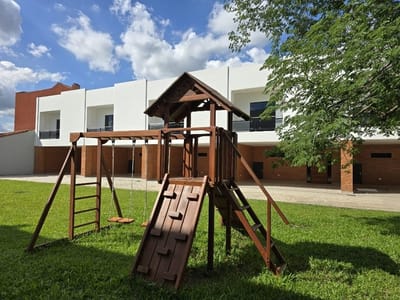 ALQUILO DUPLEX 3 DORMITORIOS EN LAGUNA GRANDE