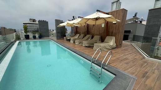 Departamento de estreno en Miraflores con vista al mar y áreas comunes