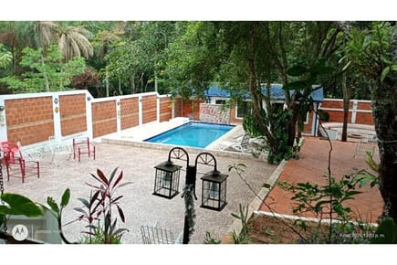 VENDO CASA QUINTA ÚNICA EN PIRIBEBUY
