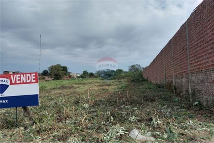 Terreno en barrio Residencial de Encarnación.  ID: 143085019-183