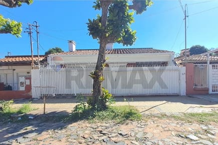 Alquiler casa con piscina y quincho - Virgen del Huerto - vivienda u oficina