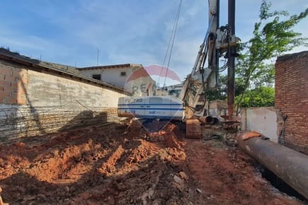 Vendo Terreno de 9 x 29 a cuadras de la Av Primer Presidente 