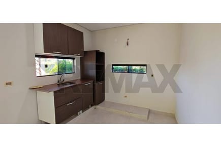 CASA EN VENTA – BARRIO CERRADO COSTA LAGO
