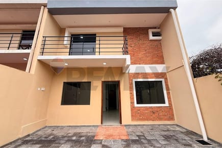 VENDO DUPLEX A ESTRENAR EN LUQUE BARRIO LAURELTY