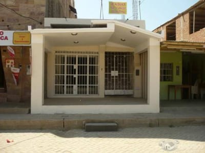  ALQUILO LOCAL COMERCIAL en MÁNCORA