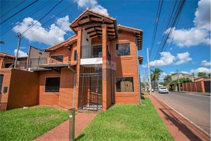 ALQUILO CASA CON PISCINA EN FERNANDO NORTE