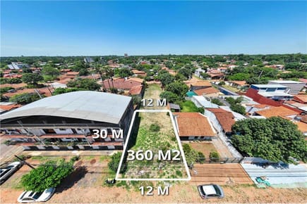 Terreno a 200 mts de Mcal López, zona residencial.
