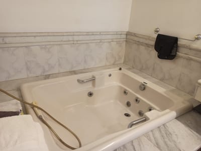 En venta propiedad en esquina Barrio Las Mercedes Asuncion