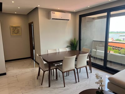 DEPTO DE 2 SUITES SKYMOON CON GARAJE Y BAULERA