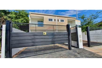 DUPLEX A ESTRENAR EN ALTOS DEL GOLF - YACHT
