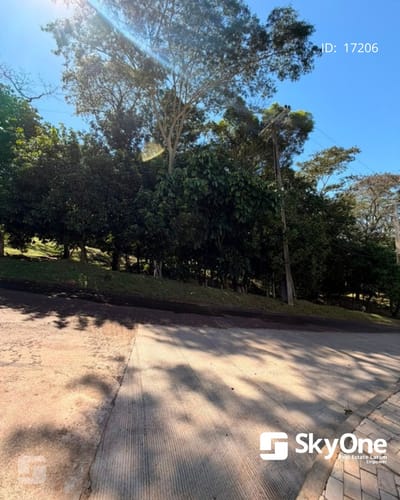 Vendo Terreno con vista al río Paraná – Paraná Country Club