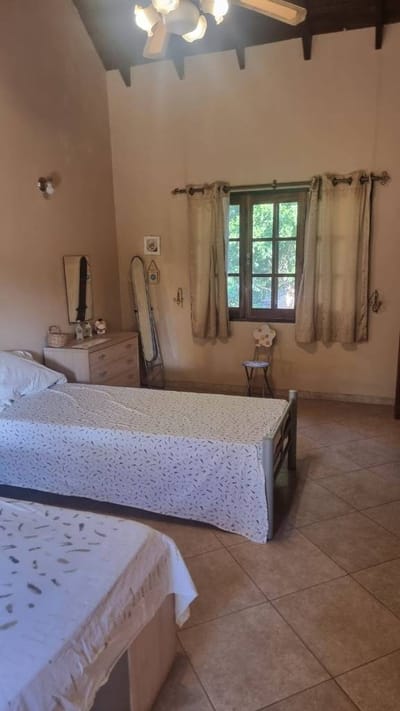 Venta de Exclusiva Quinta/Residencia en Areguá