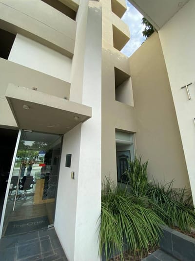 En Venta Monoambiente Amoblado Con Cochera Edificio The One Downtown- Asuncion.