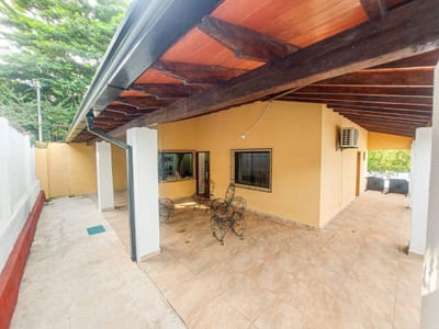 VENDO CASA DE 2 DORMITORIOS - VILLA ELISA, BARRIO YPATI