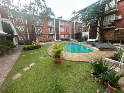 Vendo Depto 2 Dormitorios + Area y dormitorio de servicio