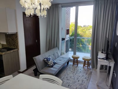 Alquilo Departamento Amoblado De Un Dormitorio En Los Laureles
