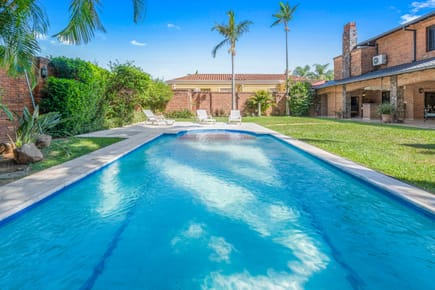 Casa en Venta, Barrio Mburucuya