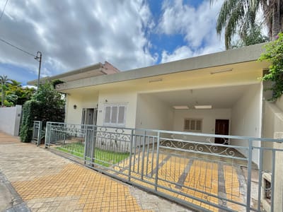 Local Comercial,11 ambientes, de 497m2 en Villa Morra, Senador Long
