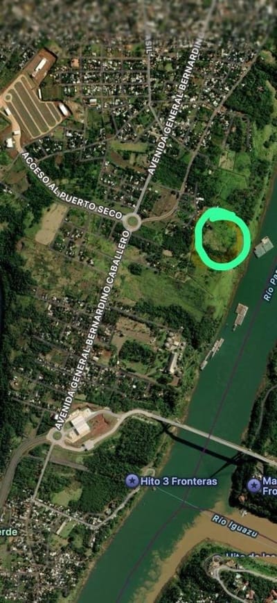 EN VENTA PROPIEDAD CON SALIDA AL RIO