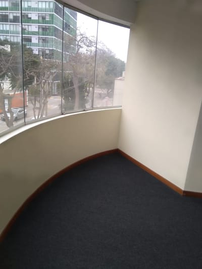 ALQUILO OFICINA EN SAN ISIDRO