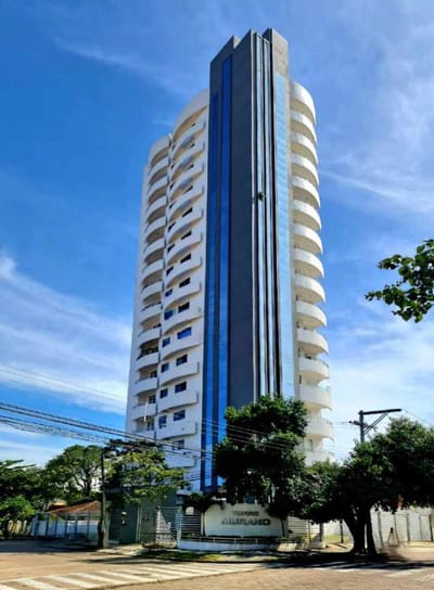 Amplio departamento en venta Av. Ovidio Barbery, entre 2do y 3er anillo 