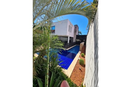 Casa-Venta Boquerón entre Libertad y Vapor Cue,