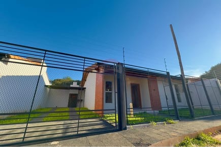 VENDO CASA EN LUQUE YUKYRY