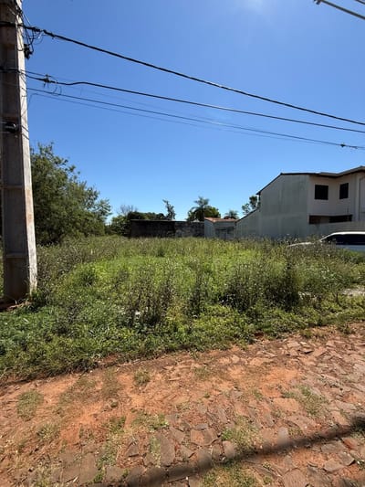 Se vende un terreno - Barrio San José, Ciudad del Este????