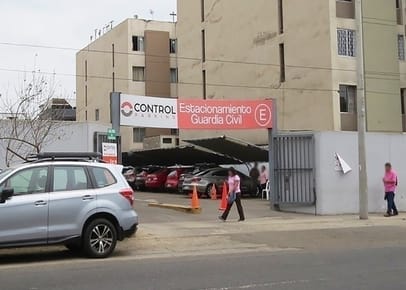 TERRENO EN VENTA 1242 M2 AV GUARDIA CIVIL - SAN BORJA  Zonificación: CZ