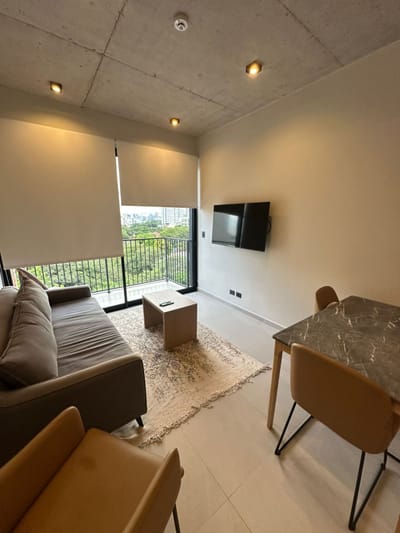 Alquilo departamento amoblado de 1 dormitorio zona shopping del sol 
