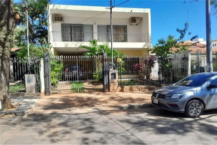 VENDO CASA EN YCUA SATI 489 M2