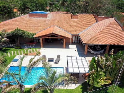 EN VENTA AMPLIA CASA QUINTA EN SAN BERNARDINO PUERTA DEL LAGO 