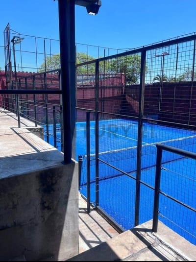 EN VENTA | COMPLEJO DE CANCHAS DE PÁDEL EN LAMBARÉ