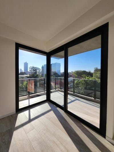 DEPARTAMENTO DE 2 HAB en MET MOLAS LOPEZ – EJE CORPORATIVO