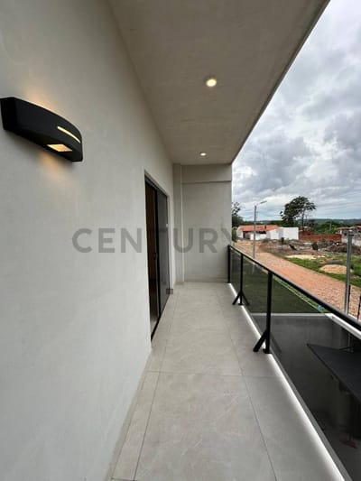 Casa dúplex en venta – Lambaré, barrio Santa Rita