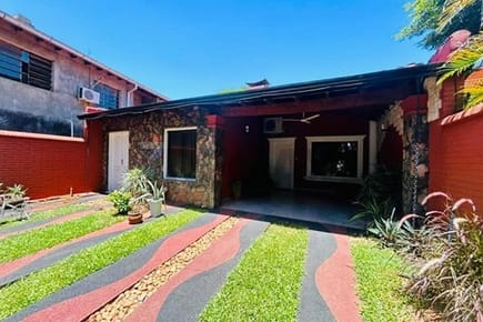 VENDO CASA EN BARRIO SAN FELIPE DE SAN LORENZO