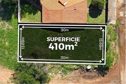 VENDO TERRENO EN ESQUINA EN FERNANDO DE LA MORA Z/ NORTE!!