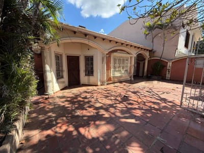 Vendo casa en Lambaré a 300 mts de la Avda. Cacique Lambaré