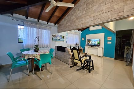 Casa-Venta- Valle Apu'a I, Lambaré, Central