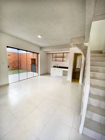 Vendo duplex en barrio cerrado Jardines de Loma Merlo