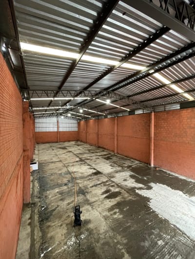 MARIANO ROQUE ALONSO, EN ALQUILER Y VENTA, DEPÓSITO DE 420 M2 