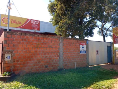 TINGLADO CON OFICINA Y VIVIENDA EN LIMPIO