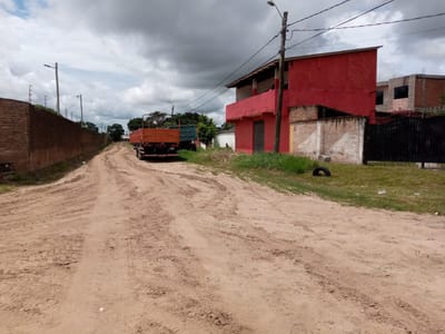 570 m² CASA COMERCIAL EN VENTA CERCA DEL MERCADO ABASTO SUR 