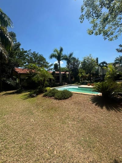 Casa en venta – Barrio Cerrado La Floresta, Luque
