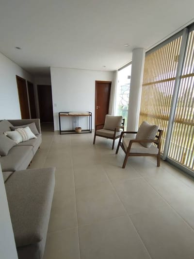 Se vende: Residencia a estrenar
